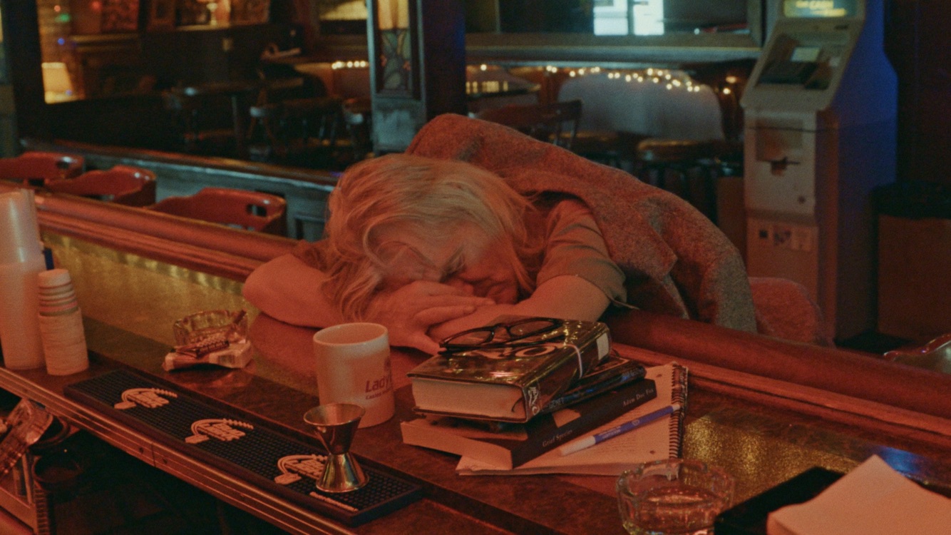 Review: ‘Bloody Nose, Empty Pockets’ (2020, dir. Turner Ross & Bill Ross IV) – LFF