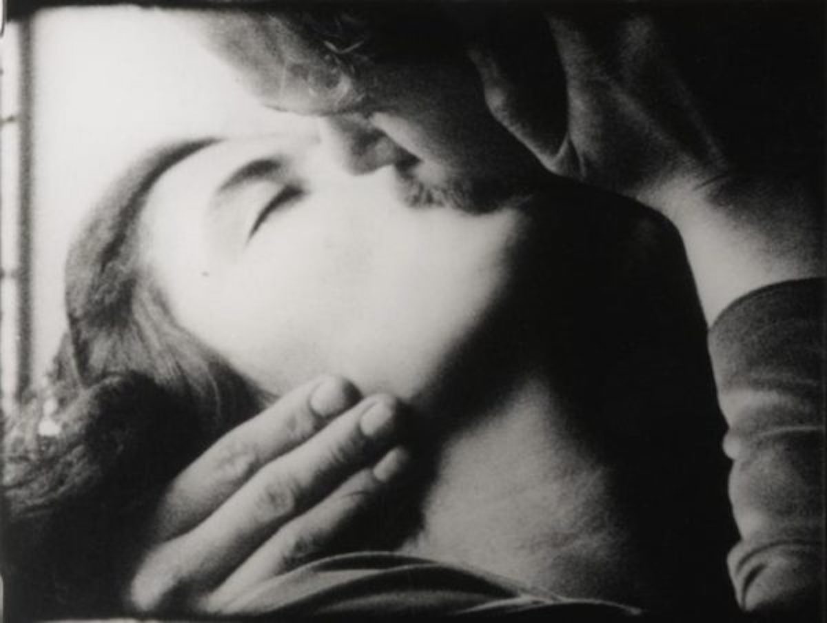 ‘Kiss’