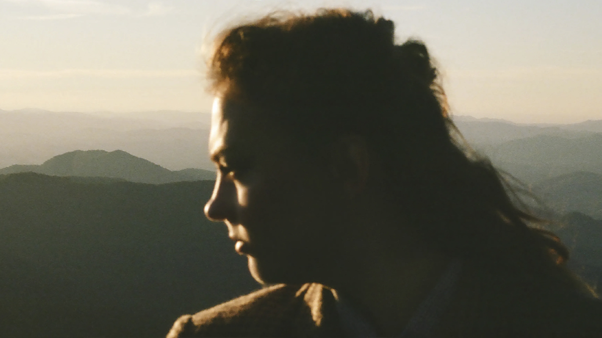 Angel Olsen: Traveling Towards the Tiniest Light